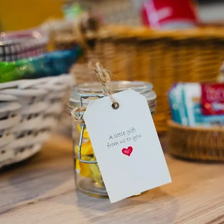 Beautiful 3bed Caravan On Windermere - On White Cross Bay * Troutbeck Bridge