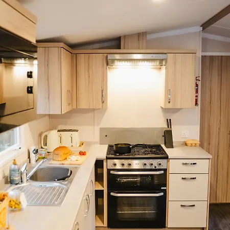 شقة Beautiful 3bed Caravan On Windermere - On White Cross Bay Troutbeck Bridge